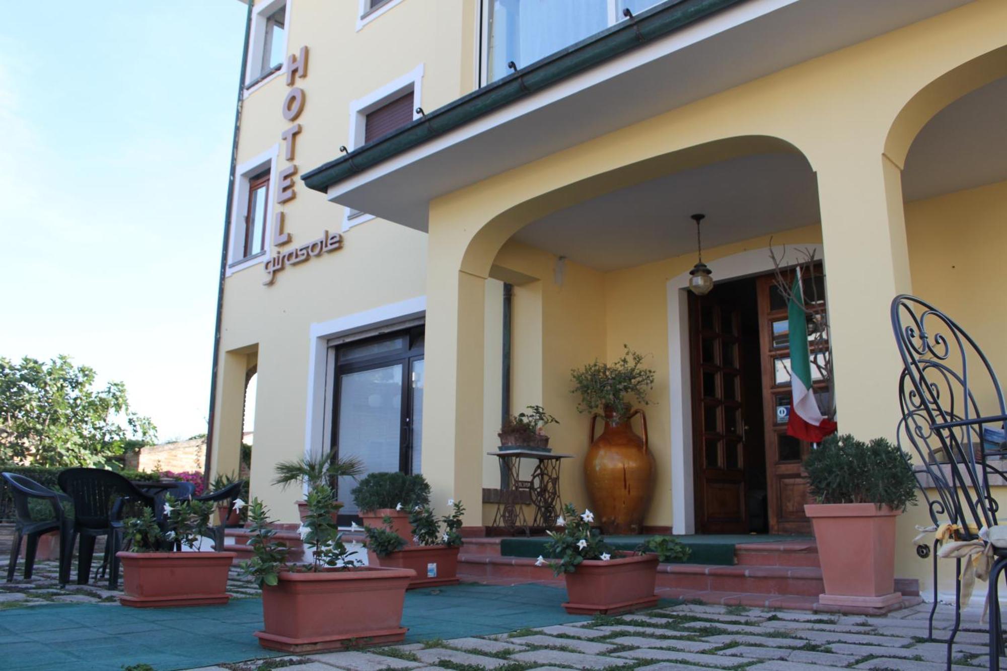 Hotel Girasole Civitanova Marche Esterno foto