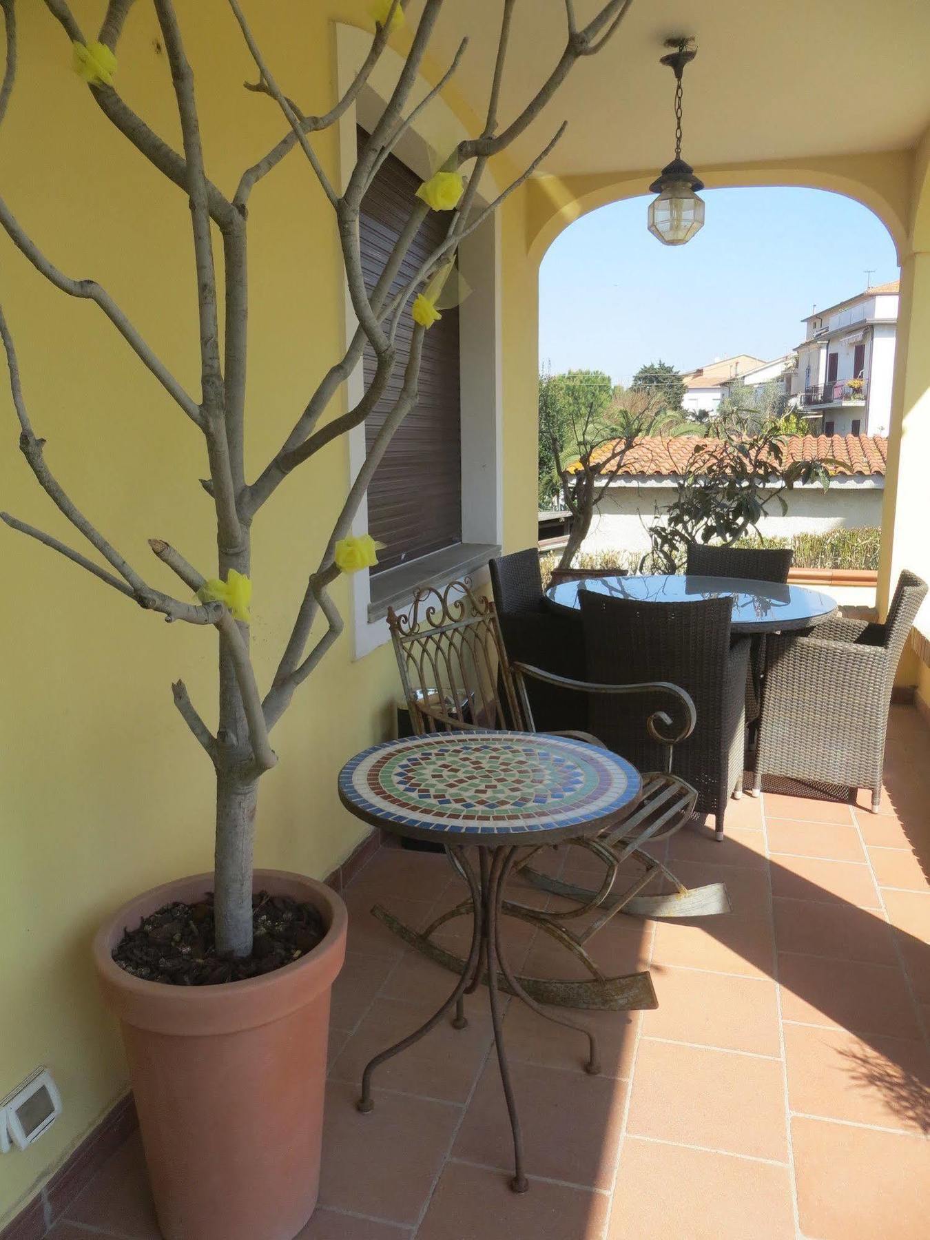 Hotel Girasole Civitanova Marche Esterno foto