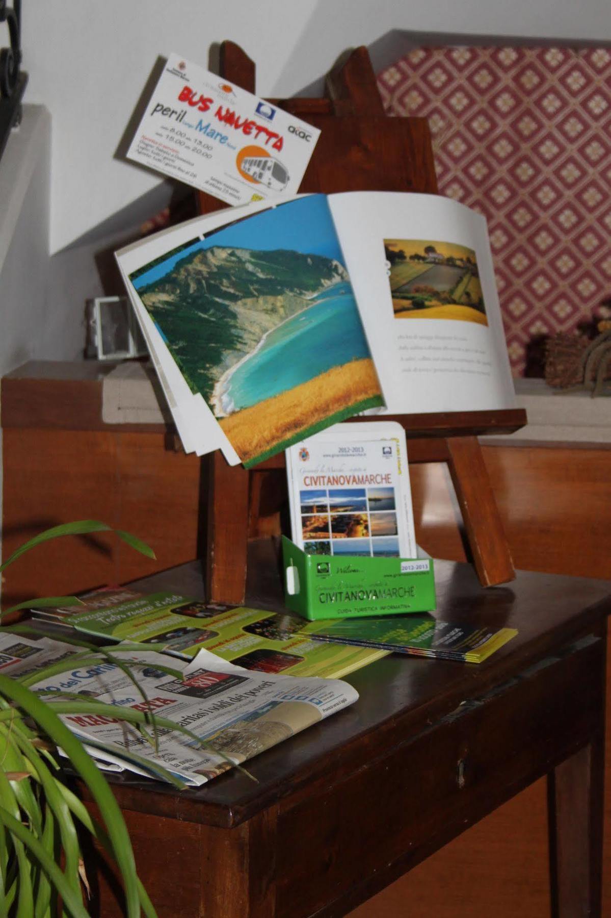 Hotel Girasole Civitanova Marche Esterno foto